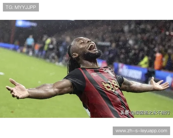 利物浦边锋在训练中被要求提高传球决策速度