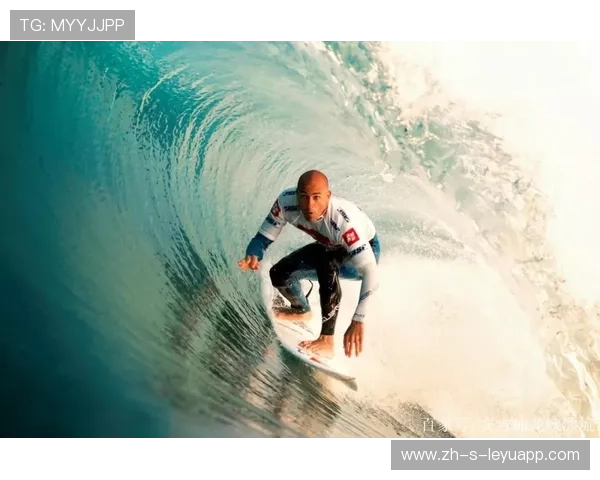 冲浪选手抓浪点精准 冲浪选手抓浪点精准