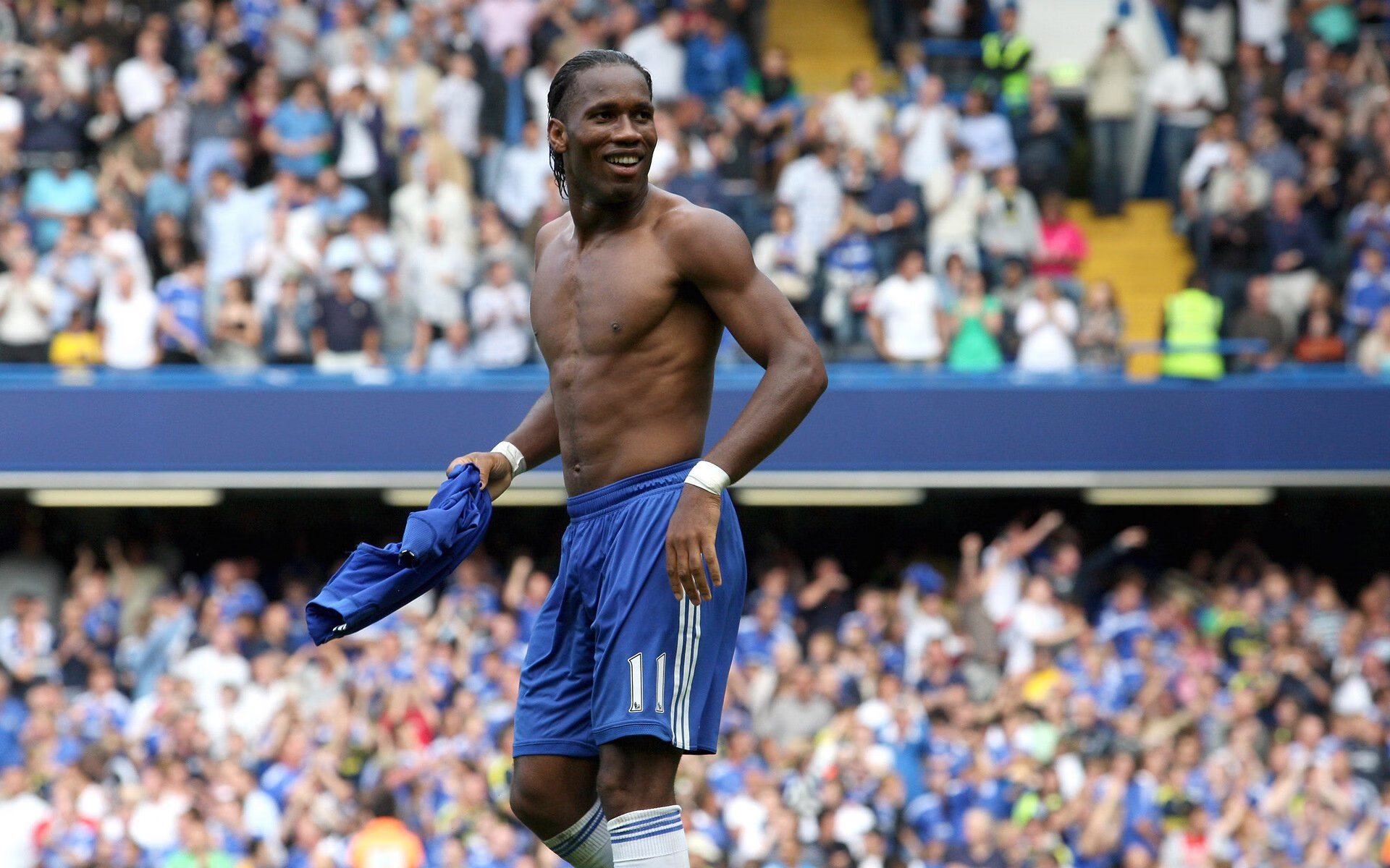 欧冠小组赛：皇家社会4比1横扫安特卫普 巴斯克青训群星闪耀夜空